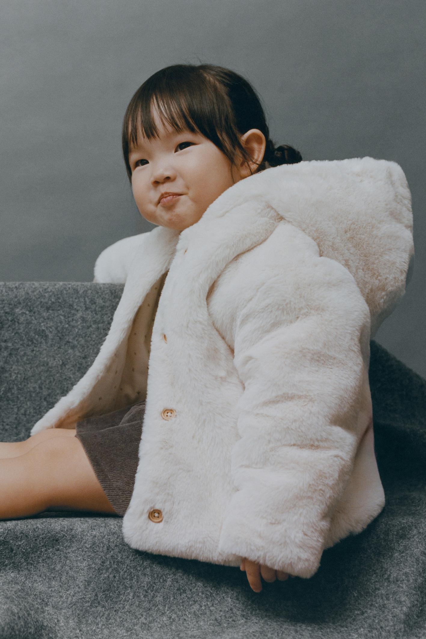 FAUX FUR HOODIE JACKET